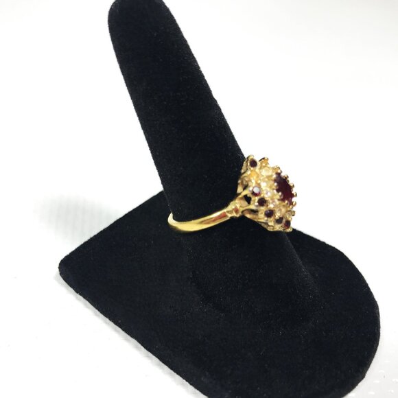 Vintage 18K GE Diamond and Ruby Cocktail Ring Women  Sz 7 - Picture 2 of 7